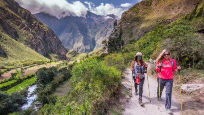 Hikers along the Inca Trail in Peru, one of the bucket list hikes around the world
