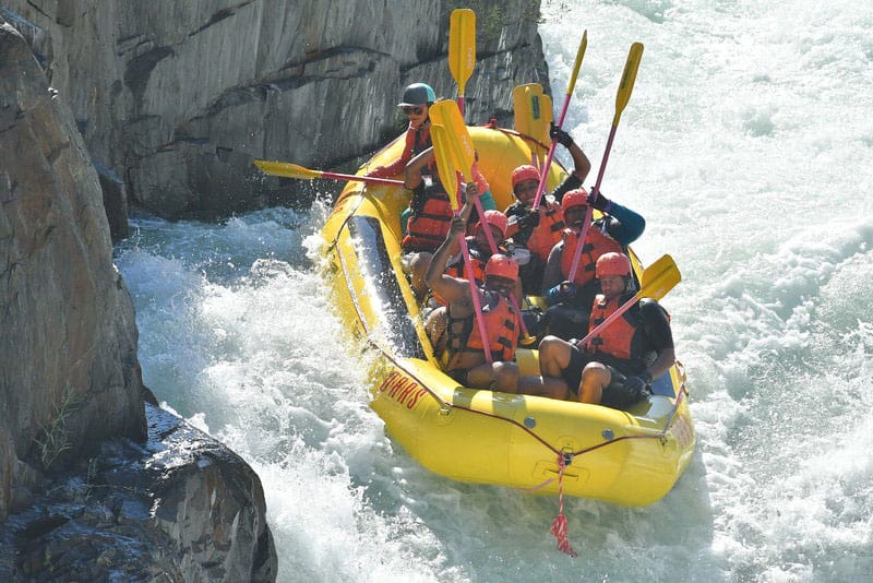 The Insider’s Guide to Whitewater Rafting in California | Middle Fork American River