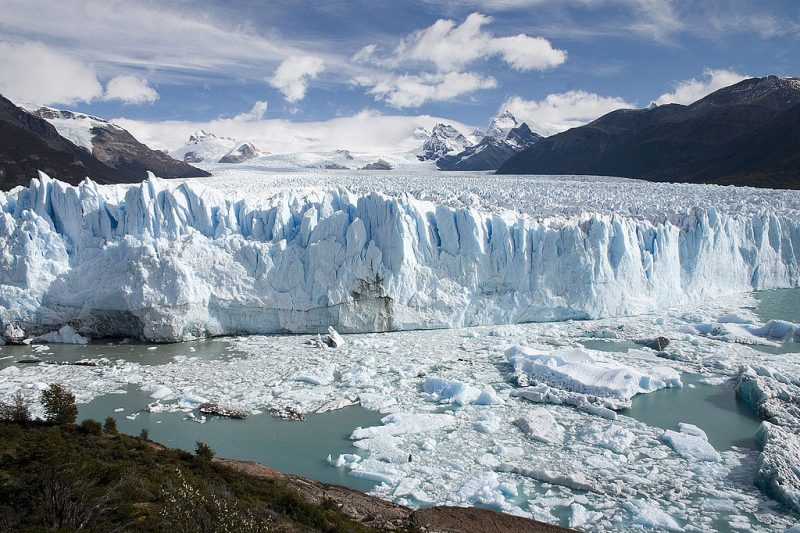 6 Thrilling Patagonia Adventures | Perito Mereno Glacier | Photo: Luca Galuzzi
