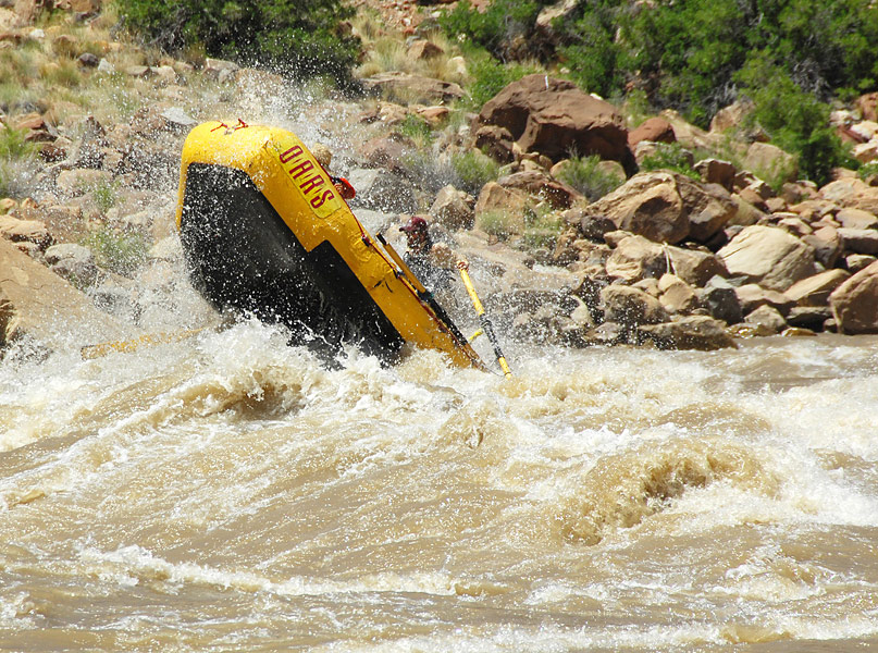 Cataract Canyon Whitewater Rafting