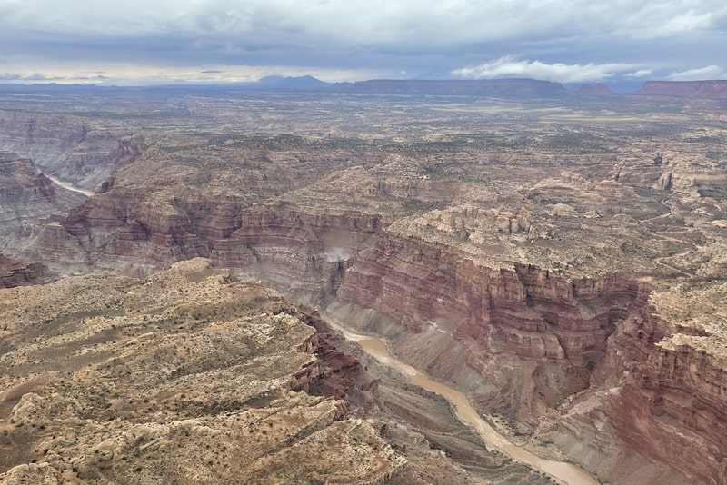 Colorado River through Cataract Canyon from above