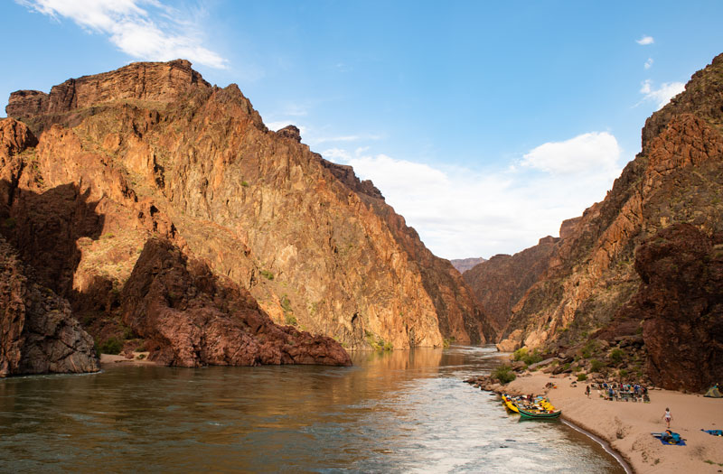 How long are Grand Canyon rafting trips?