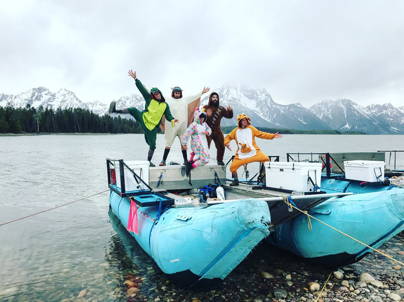 5 Easy Costumes to Pack for a River Trip