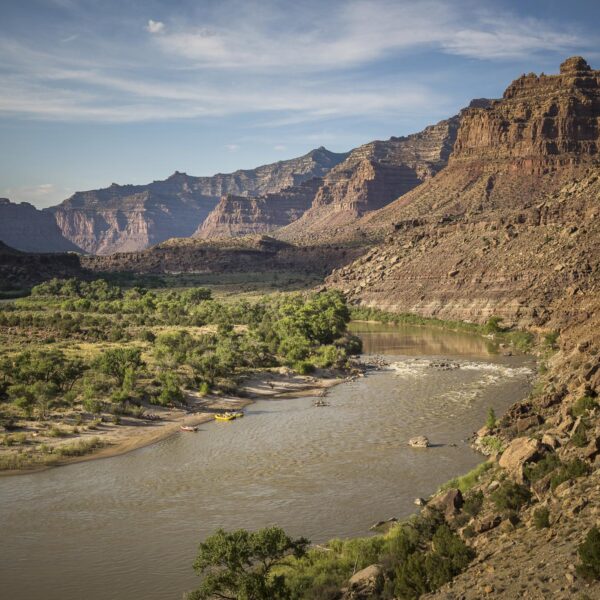 Desolation Canyon with OARS rafts along the river