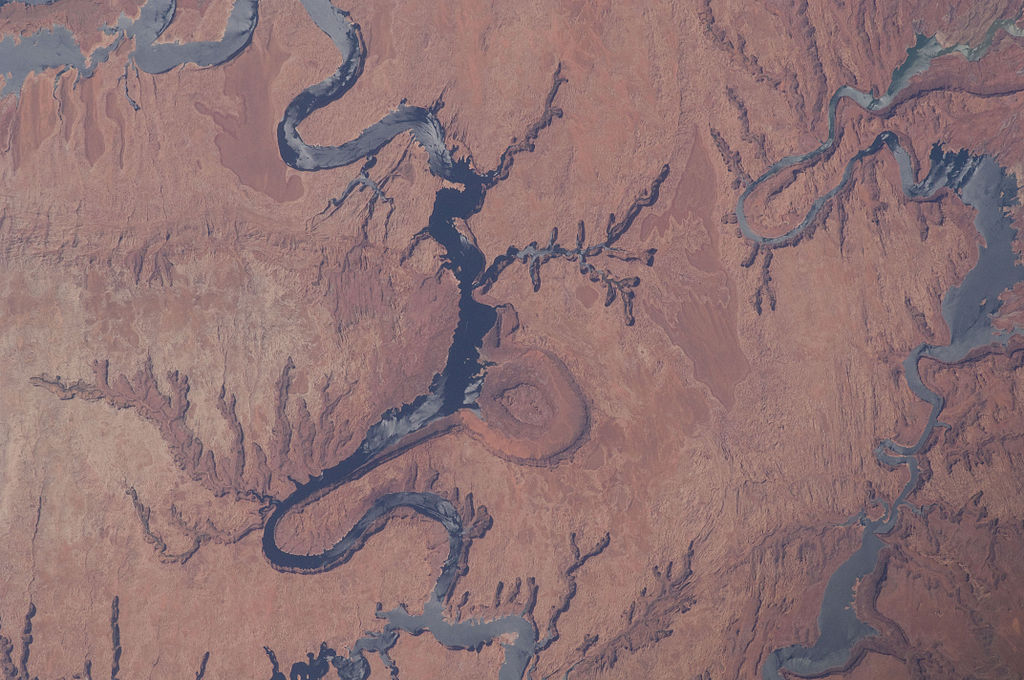 The Colorado River at a Dusty Crossroads | Photo: NASA