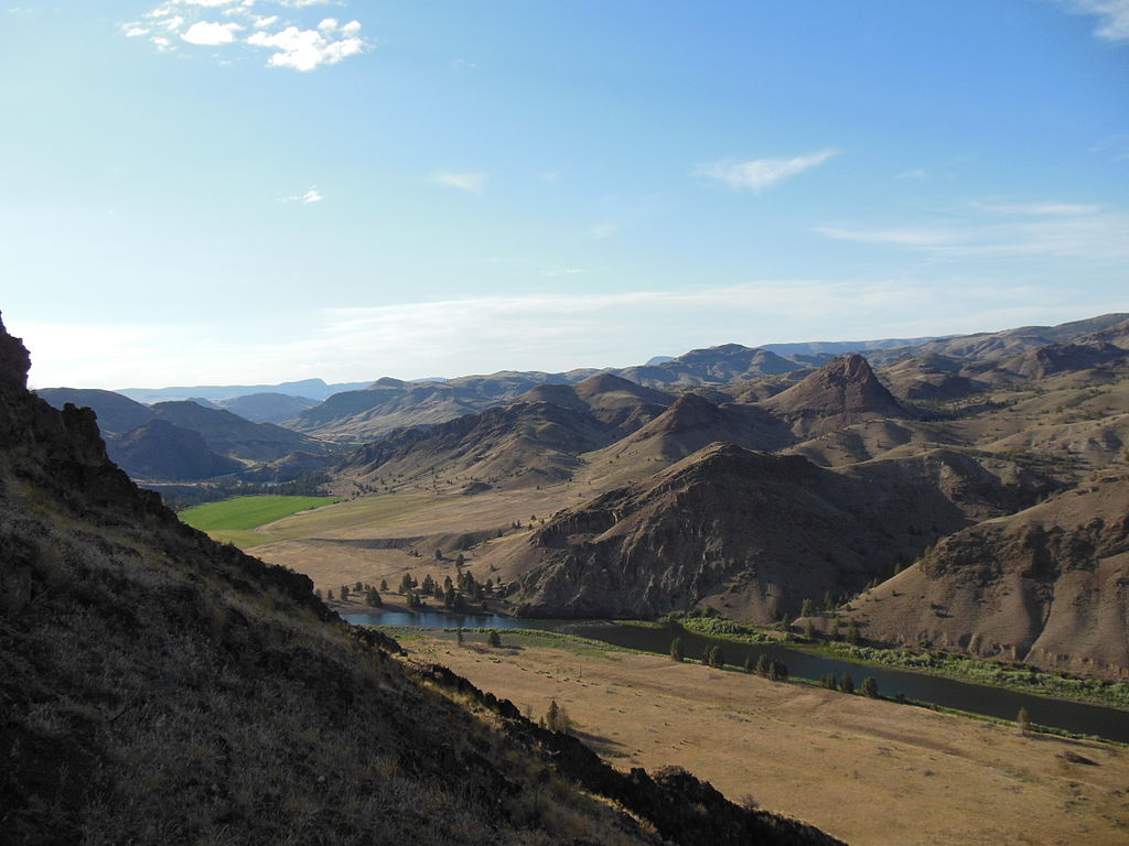 The Quick Guide to Oregon Rafting | John Day River