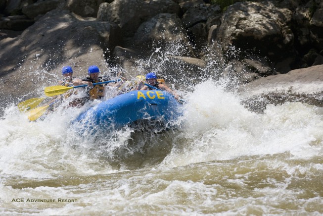 Where to find the best whitewater rafting 2015: New River