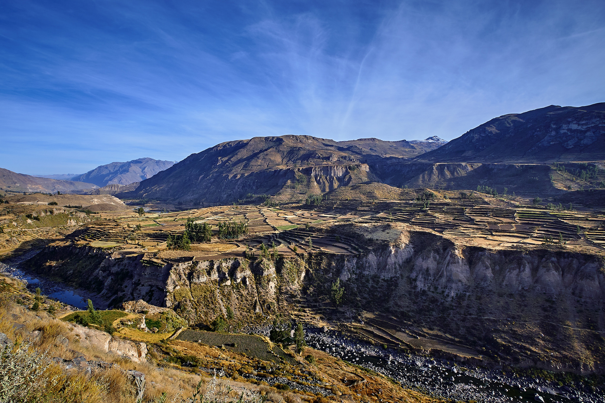 10 Must-Do Peru Adventures That Aren’t Machu Picchu | Hike the Colca Canyon | Photo: Pedro Sezkeley / FlickrCommons