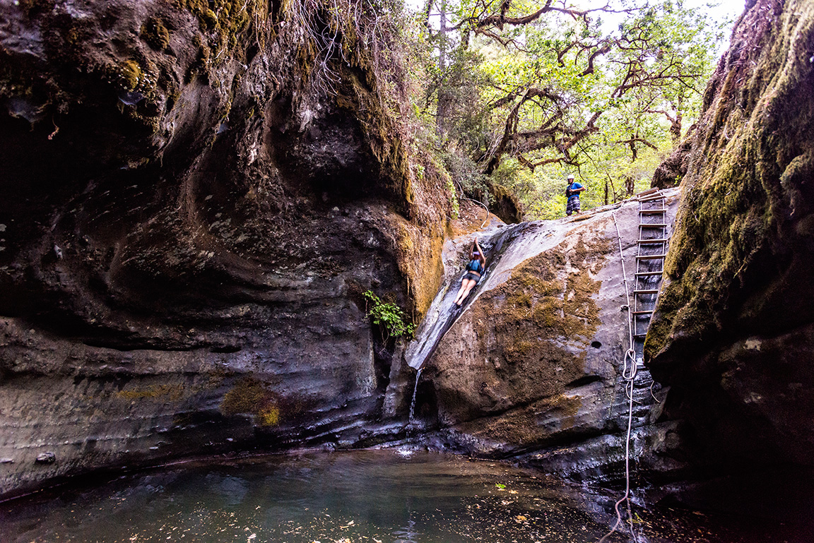 7 incredible river hikes | Tate Creek Slide - Rogue River, Oregon