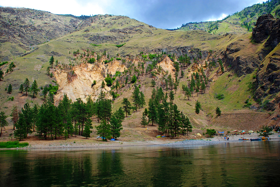 The Quick Guide to Oregon Rafting | Snake River