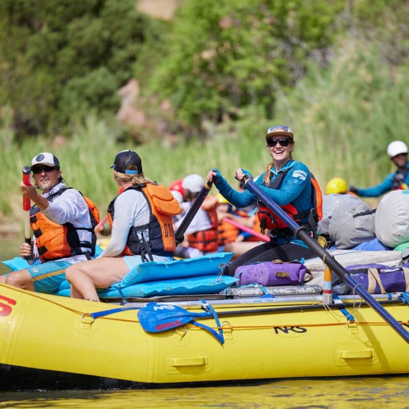 Group rafting down the Green River through Gates of Lodore.